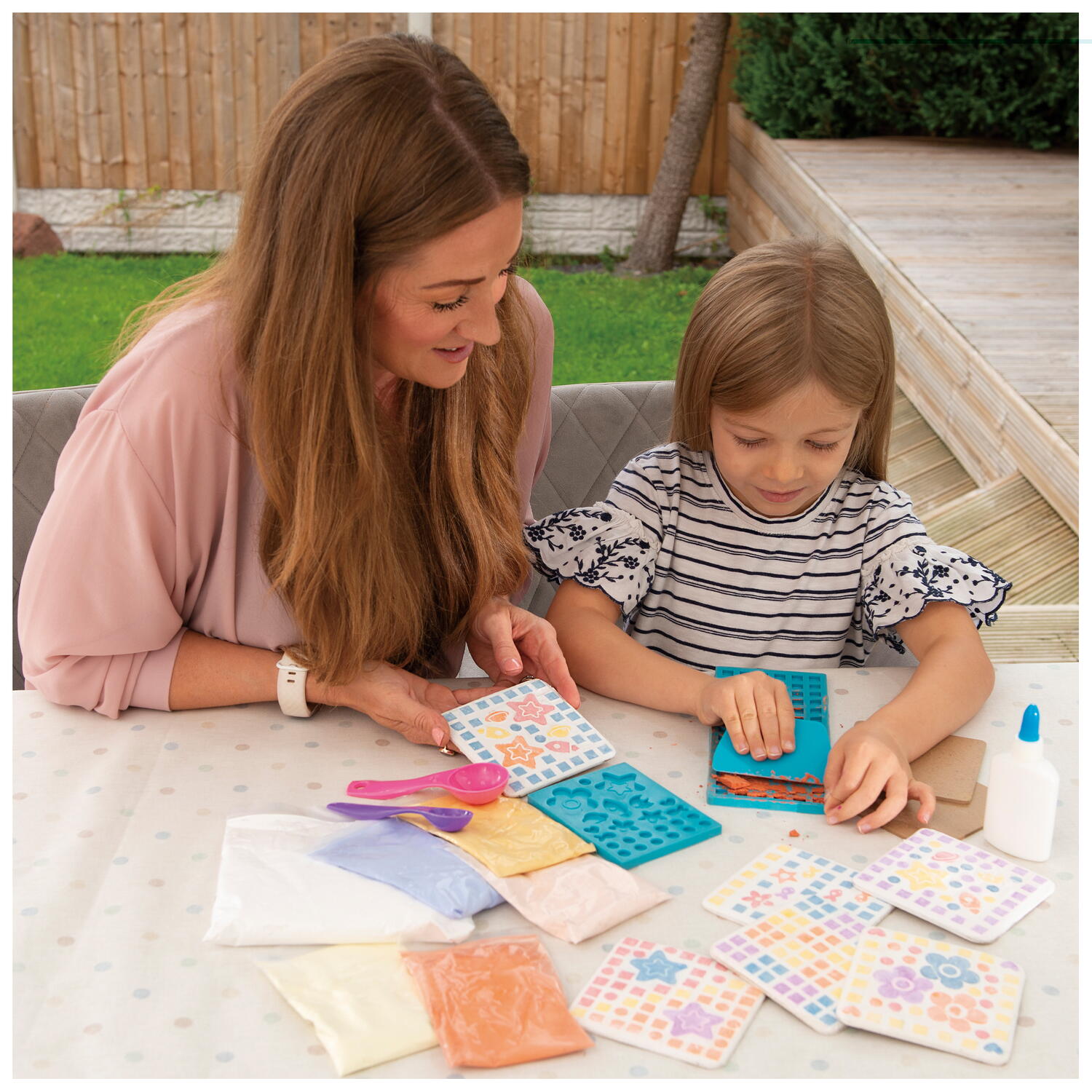 CREEAZA MOZAICURI - GALT (1005500) - Libelula Vesela - Jucarii