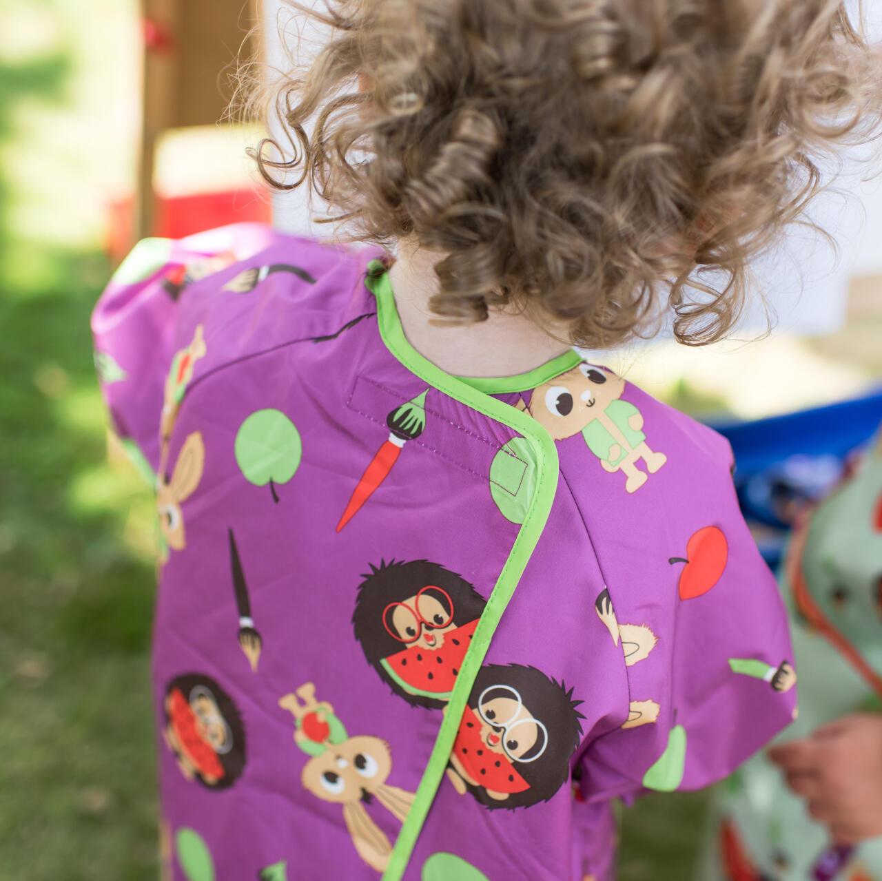 LONG BIB WITH POCKET - HAPPY ANIMALS - TIDY TOT (LLBPP)