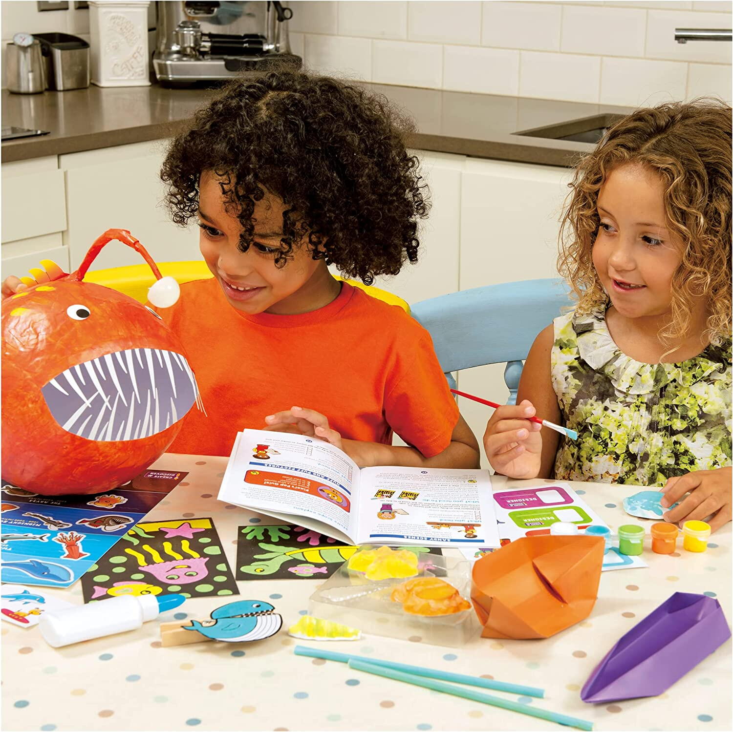 CREEAZA SI DESCOPERA- OCEANUL - GALT (1005407) - Libelula Vesela - Jucarii