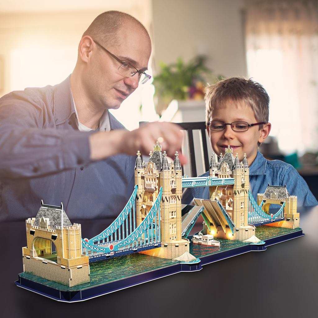 CUBIC FUN - PUZZLE 3D LED TOWER BRIDGE 222 PIESE - CUBIC FUN (CUL531h) - Libelula Vesela - Jucarii