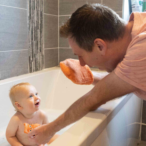 SET MANUSI PENTRU BAIE DIN BAMBUS - TIDY TOT (SKU200) - Libelula Vesela - Jucarii