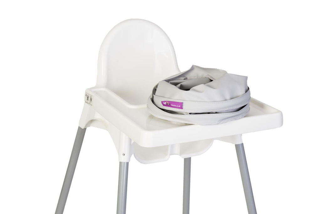 KIT HRANIRE - BAVETA SI TAVA (FRUCTE VESELE) - TIDY TOT (SKU104) - Libelula Vesela - Puericultura