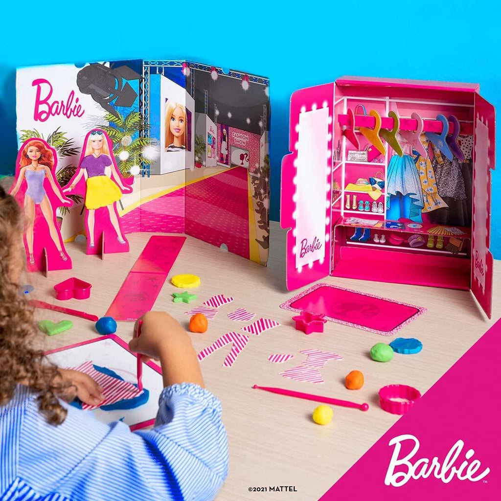 SET MODELAJ BARBIE - PARADA MODEI - LISCIANI (L88867) - Libelula Vesela - Jucarii