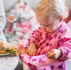 BAVETA CU MANECI SI VENTUZE  - INIMIOARE - TIDY TOT (CCLH) - Libelula Vesela - Puericultura