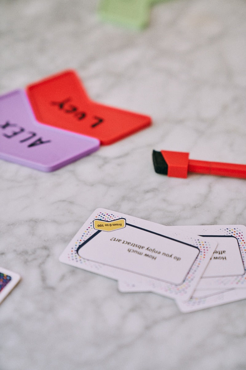 JOC DE SOCIETATE FUN FACTS -  (FF-RO01) - Libelula Vesela - Jucarii